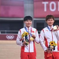 河南選手第二金！鮑珊菊獲場地自行車女子團(tuán)體競速冠軍