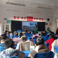 平原示范區(qū)垃圾分類進校園 環(huán)保理念潤童心